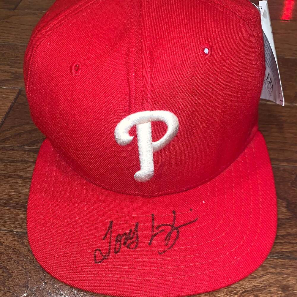 Philadelphia Phillies New Era Hat Signed "Tony B" (Likely Antonio Bastardo) NWT - Picture 1 of 8